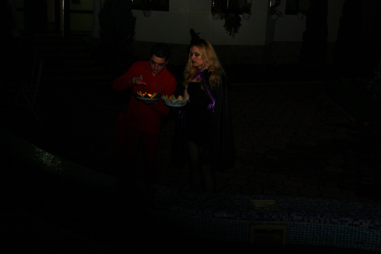 Halloween party от Салона Магии и мистики Елены Руденко. 2012 г. - Страница 2 02-W2BD75W0